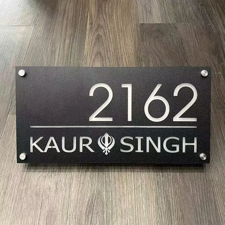 Acrylic Signs vs Metal Signs: The Ultimate Guide to Choosing Materials for Commercial Spaces